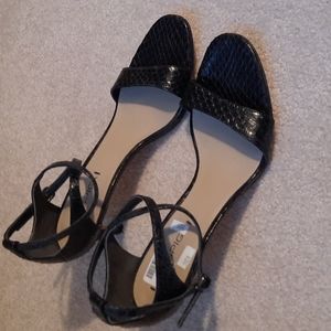 52. NWOT Via Spiga black open toe, ankle strap heels